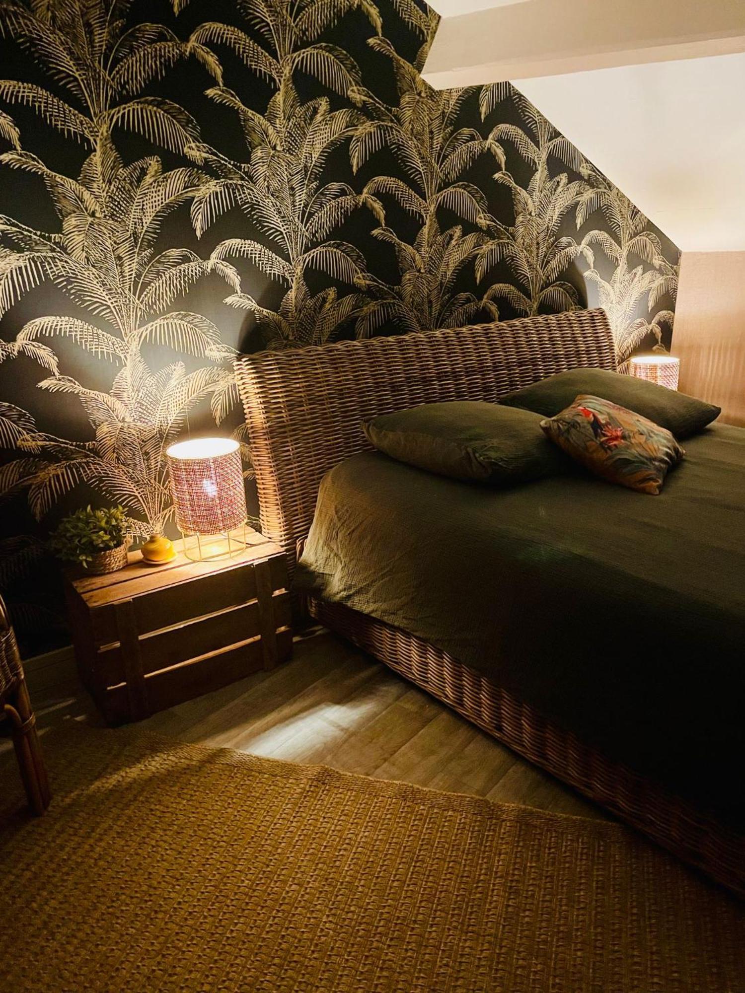 Chambre Boheme Chez Rachel Pau Luaran gambar