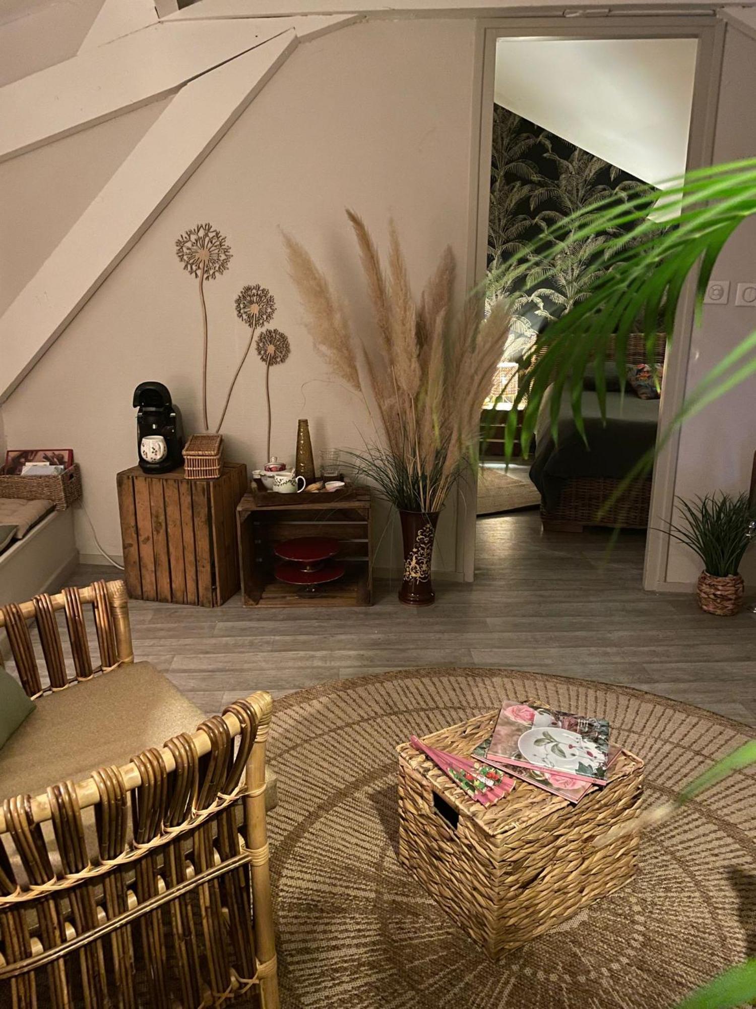 Chambre Boheme Chez Rachel Pau Luaran gambar